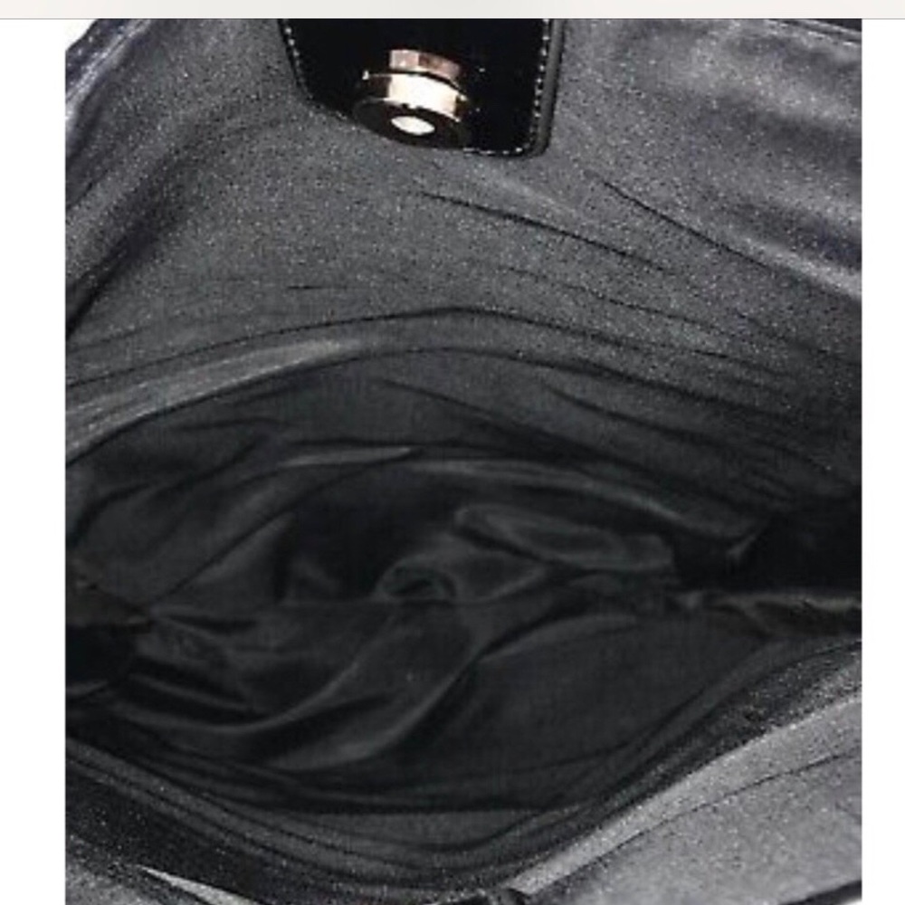 CAROLINA HERRERA GOOD GIRL VELVET BAG - Picture 6 of 7